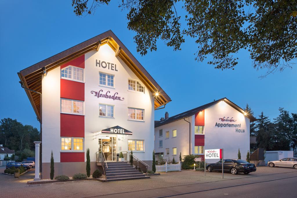Hotel Heuboden Umkirch Dış mekan fotoğraf