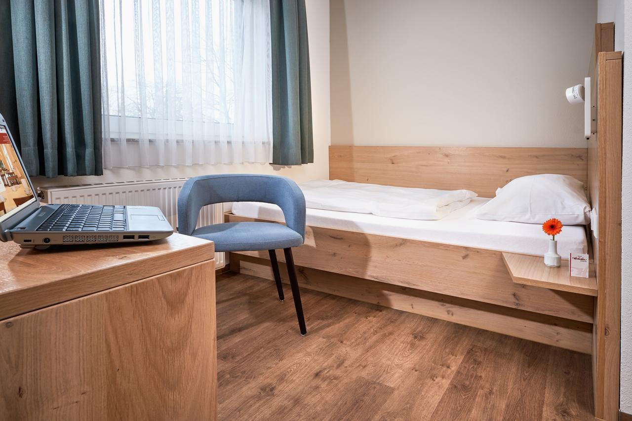 Hotel Heuboden Umkirch Dış mekan fotoğraf